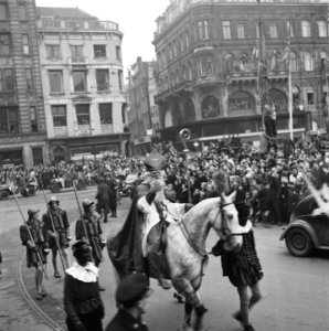 Aankomst Sint Nicolaas te Amsterdam, Bestanddeelnr 901-1706