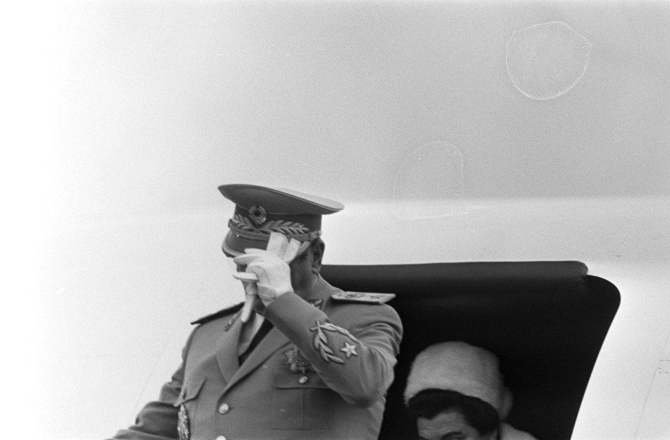 Aankomst President Tito en echtgenote op Ypenburg, Bestanddeelnr 923-9367