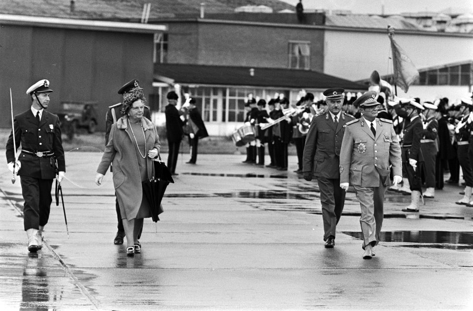 Aankomst President Tito en echtgenote op Ypenburg, Bestanddeelnr 923-9368