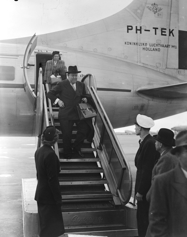 Aankomst Trygoe Lie op Schiphol, Bestanddeelnr 903-9457