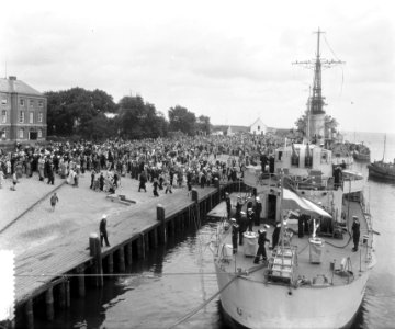 Aankomst Van Galen in Den Helder, Bestanddeelnr 905-1781