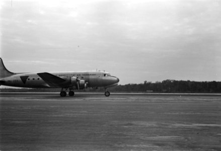 Aankomst van het eerste vliegtuig van de KLM in West-Indie, Bestanddeelnr 901-5530