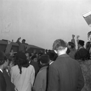 Aankomst Van Mook Indonesische delegatie, Bestanddeelnr 901-6584