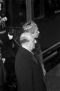 Aankomst van president van Peru dr. Manuel Prado en zij echtgenote mevrouw Clori, Bestanddeelnr 911-0719