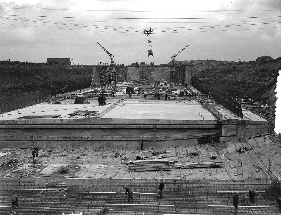 Aanbouw nieuwe grote droogdok NDSM Amsterdam, Bestanddeelnr 906-5948