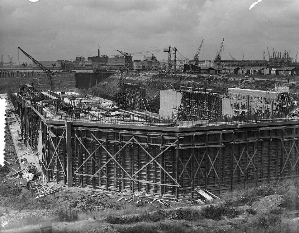 Aanbouw nieuwe grote droogdok NDSM Amsterdam, Bestanddeelnr 906-5950