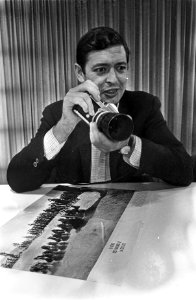 Aankomst Co Rentmeester op Schiphol, winnaar World Press Photo 1967, Bestanddeelnr 920-9285