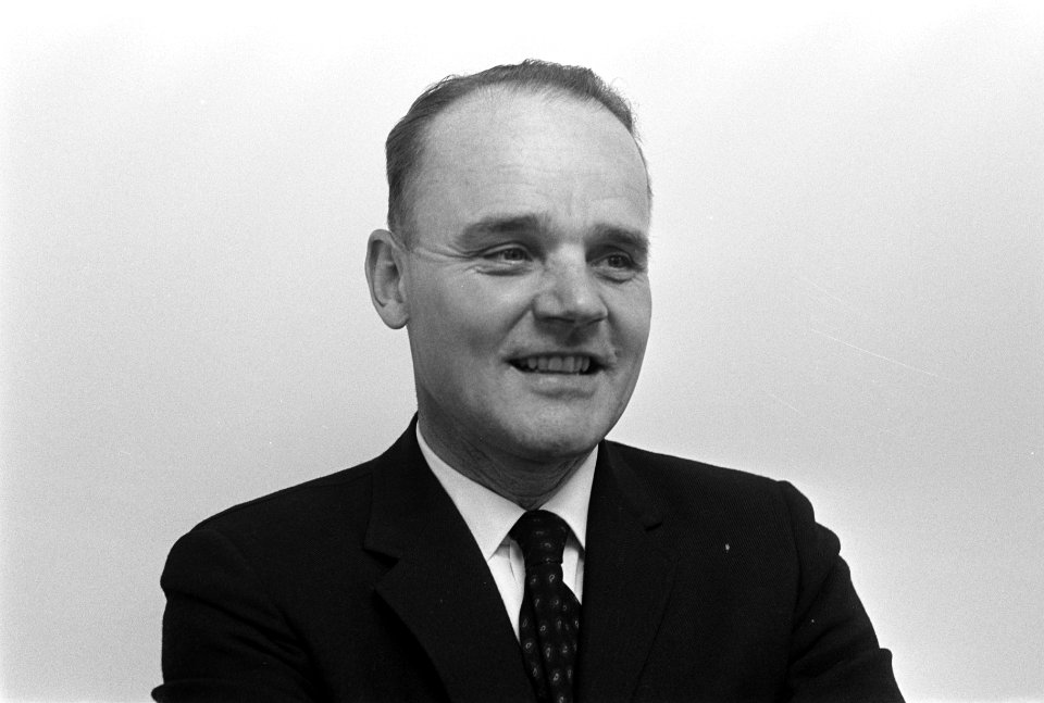 Aankomst Bill Alhouse , nieuwe coach honkbalteam op Schiphol. -Bill Alhouse, Bestanddeelnr 920-9767