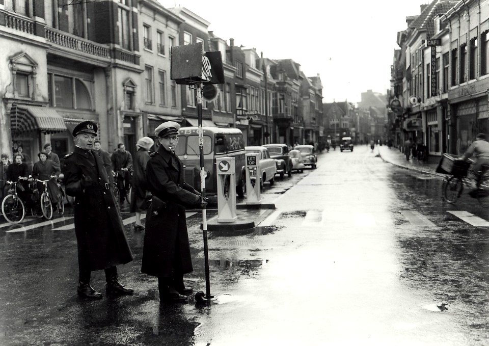 Aangekocht van fotograaf C. de Boer. - Negatiefnummer 11679 B. - Gepubliceerd in het Haarlems Dagblad van 12.08.1992, NL-HlmNHA 54034087
