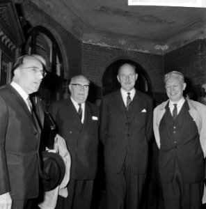 Aankomst Belgische premier Harmel en Minister Spaak, Bestanddeelnr 918-1896