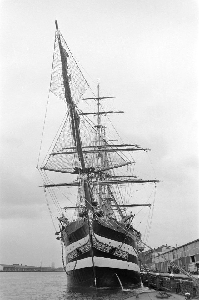 Aankomst Amerigo Vespucci voor Sail Amsterdam, Bestanddeelnr 933-3864