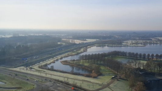A2 en Pettelaarse Schans gezien vanaf de bovenste verdieping van het Provinciehuis Noord-Brabant
