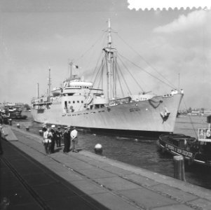 Aankomst Argentijns marine-opleidingsschip Bahia Fetis in Amsterdam, Bestanddeelnr 910-5345