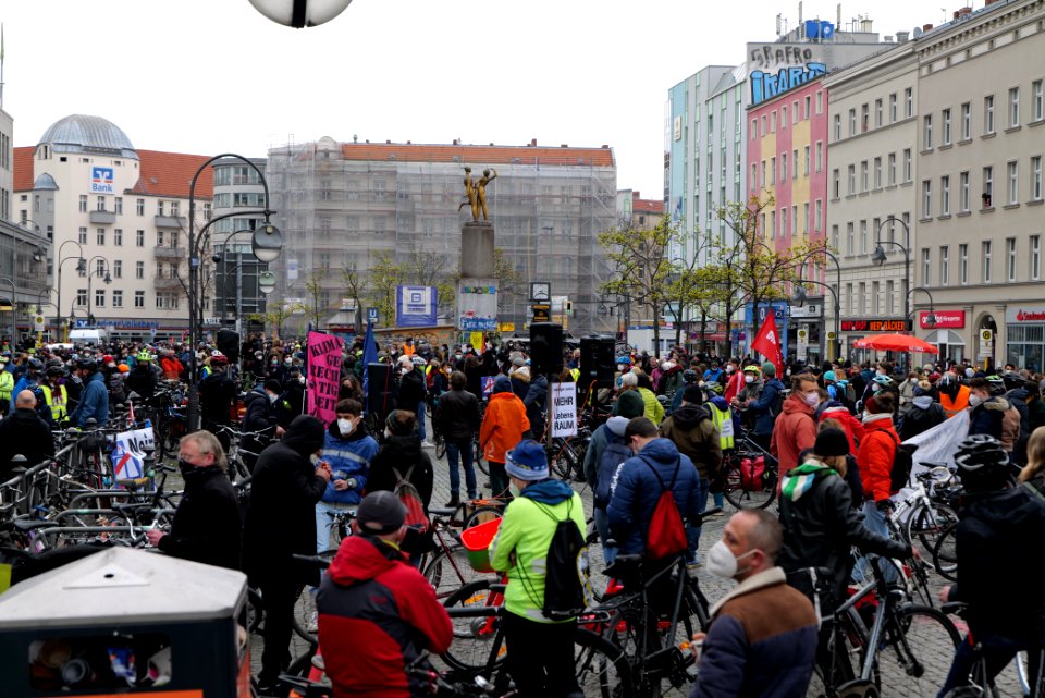 A100stoppen bicycle demonstration Berlin 2021-04-10 05