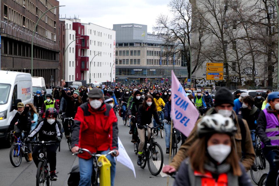 A100stoppen bicycle demonstration Berlin 2021-04-10 37