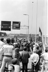 A10 tussen Europaboulevard Amstelbrug A2 in Amsterdam officieel in gebruik geste, Bestanddeelnr 931-5809