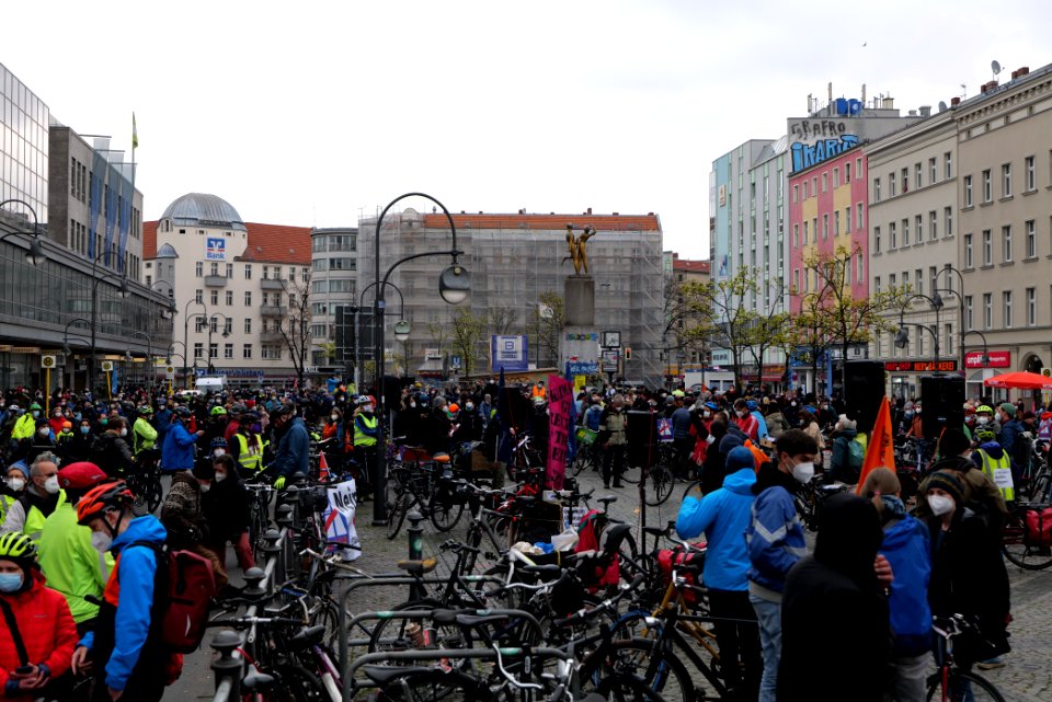 A100stoppen bicycle demonstration Berlin 2021-04-10 07