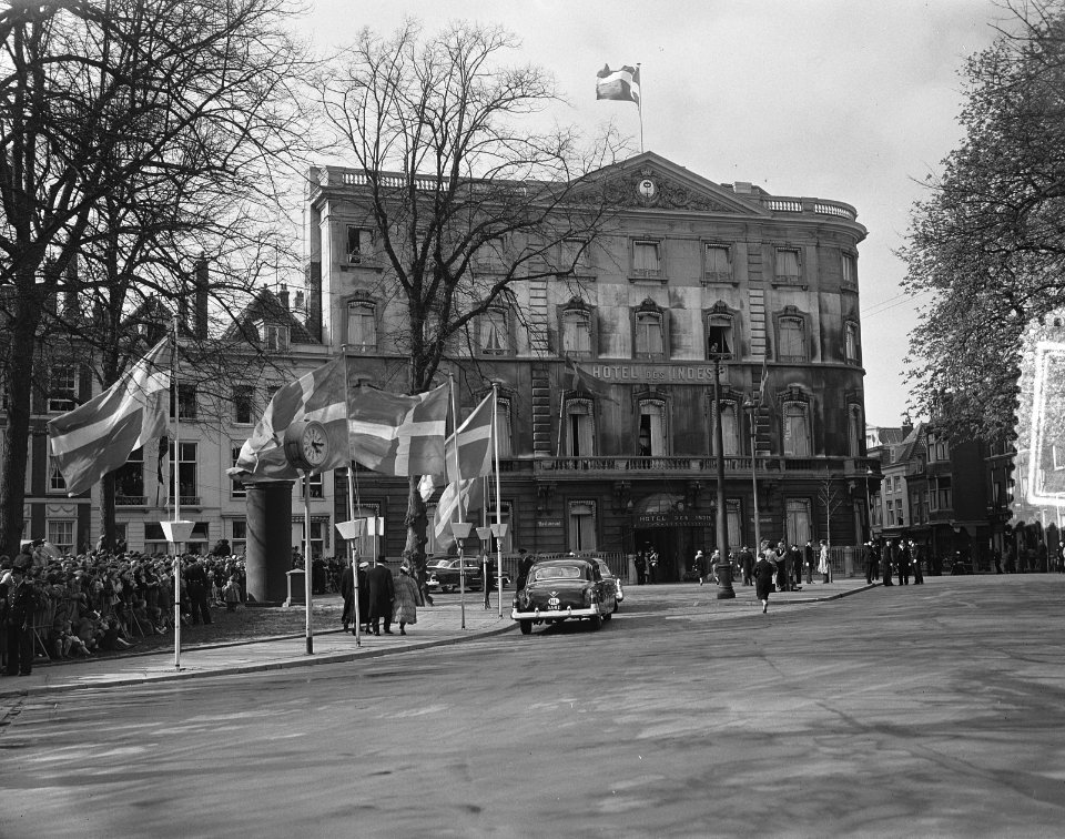 Aankomst aan Deense legatie Den Haag, Bestanddeelnr 906-4255