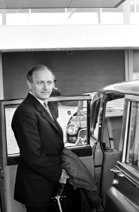 Aankomst Lord Chalfont op Schiphol. Besprekingen over toetreding Engeland tot de, Bestanddeelnr 920-7379