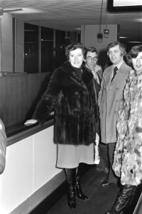 Aankomst leidster Ierse vrouwenbeweging Betty Williams op Schiphol, Bestanddeelnr 929-0119