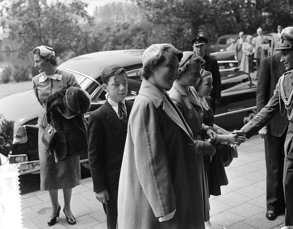 Aankomst Koninklijk paar en Prinsessen, Bestanddeelnr 907-1911