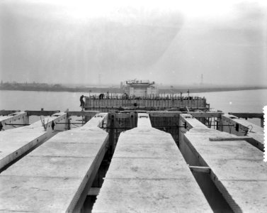 Aanbouw nieuwe brug Buiten IJ bij Schellingwoude, Bestanddeelnr 908-3441