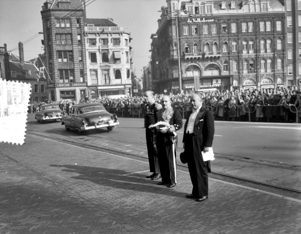 Aanbieding van de geloofsbrieven van de ambassadeur van Peru aan koningin Julian, Bestanddeelnr 907-3803