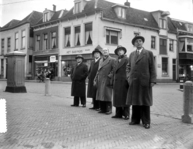 Aanbieding klokkespel in Nijkerk, Bestanddeelnr 906-1062