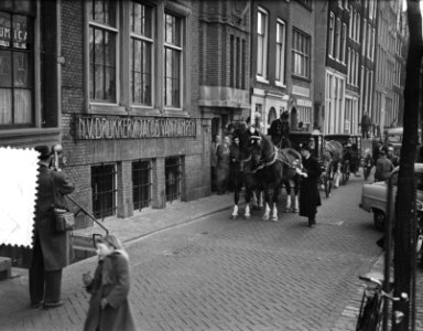 Aanbieding studentenalmanak Drukkerij Jacob van Campen, Bestanddeelnr 907-5747
