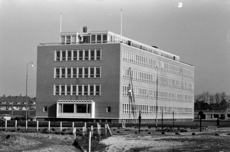 Aan de Zijlweg in Haarlem wordt gebouwd door Provinciale Waterstaat, Bestanddeelnr 913-6785