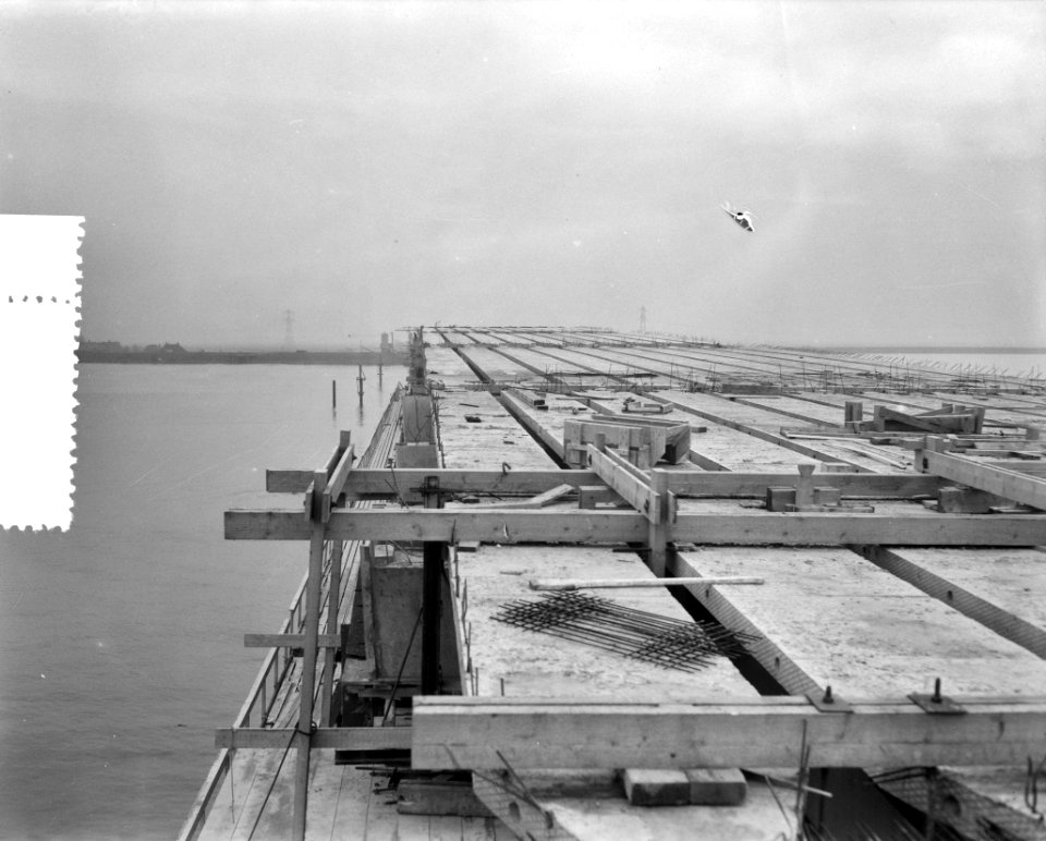 Aanbouw nieuwe brug Buiten IJ bij Schellingwoude, Bestanddeelnr 908-3444
