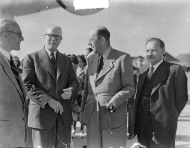 Aankomst Minister Maarseveen uit Batavia, Bestanddeelnr 903-4630