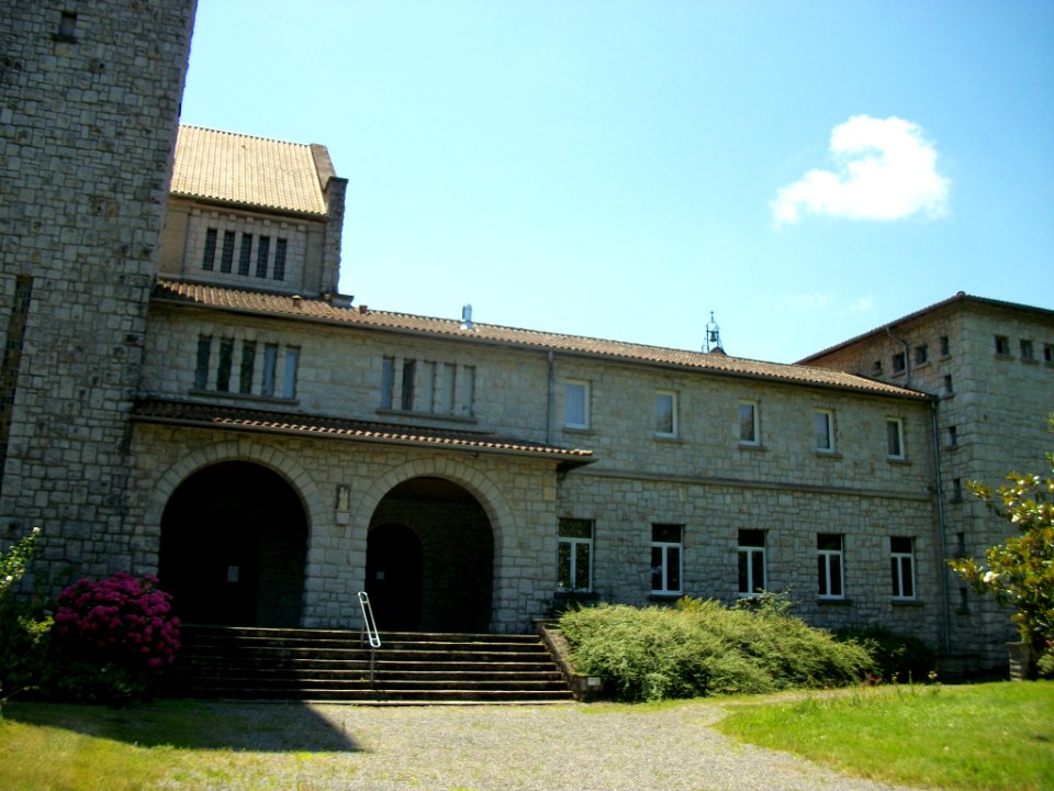 Abbaye Notre-Dame de Tournay 07