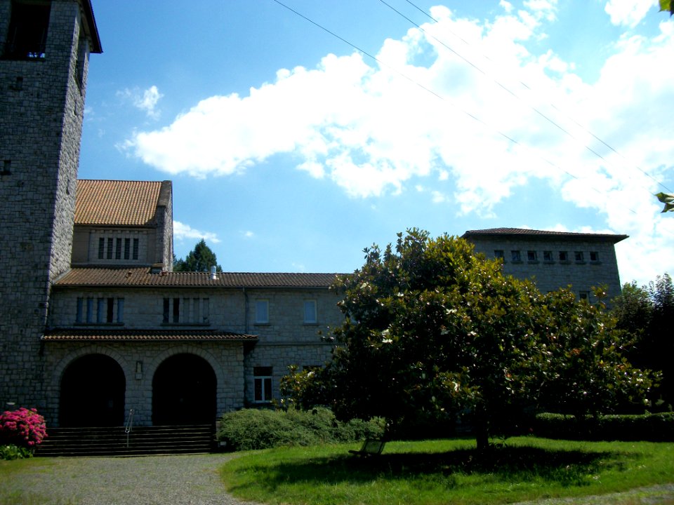 Abbaye Notre-Dame de Tournay 25