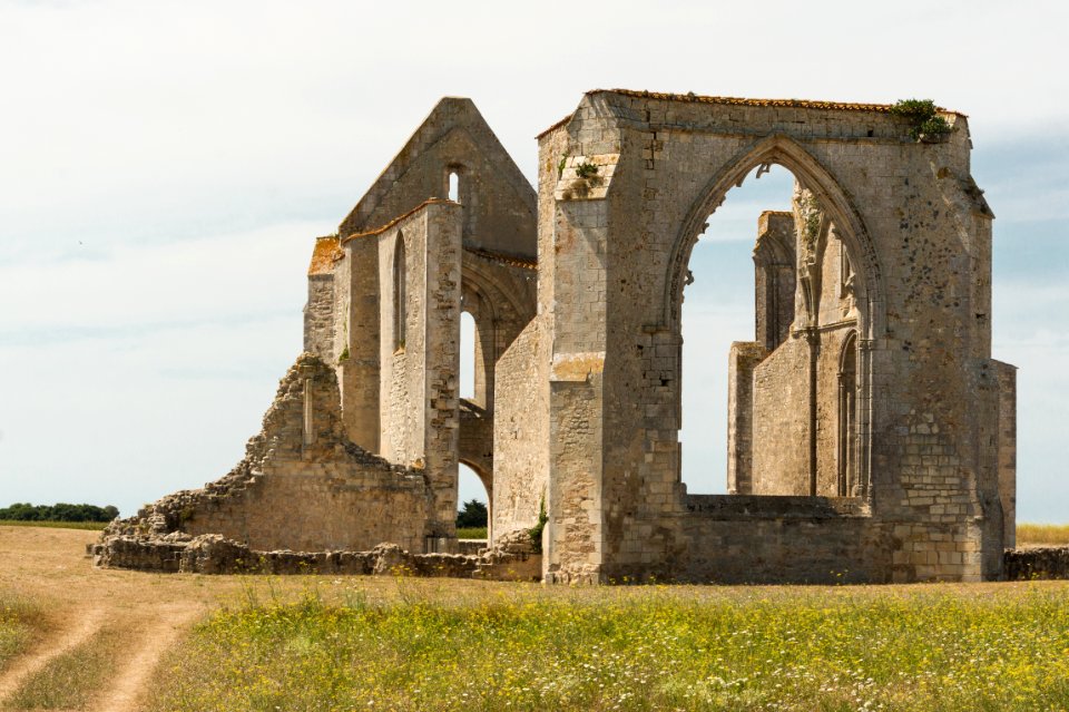 Abbaye Notre-Dame de Ré Île de Ré angle Charente-Maritime
