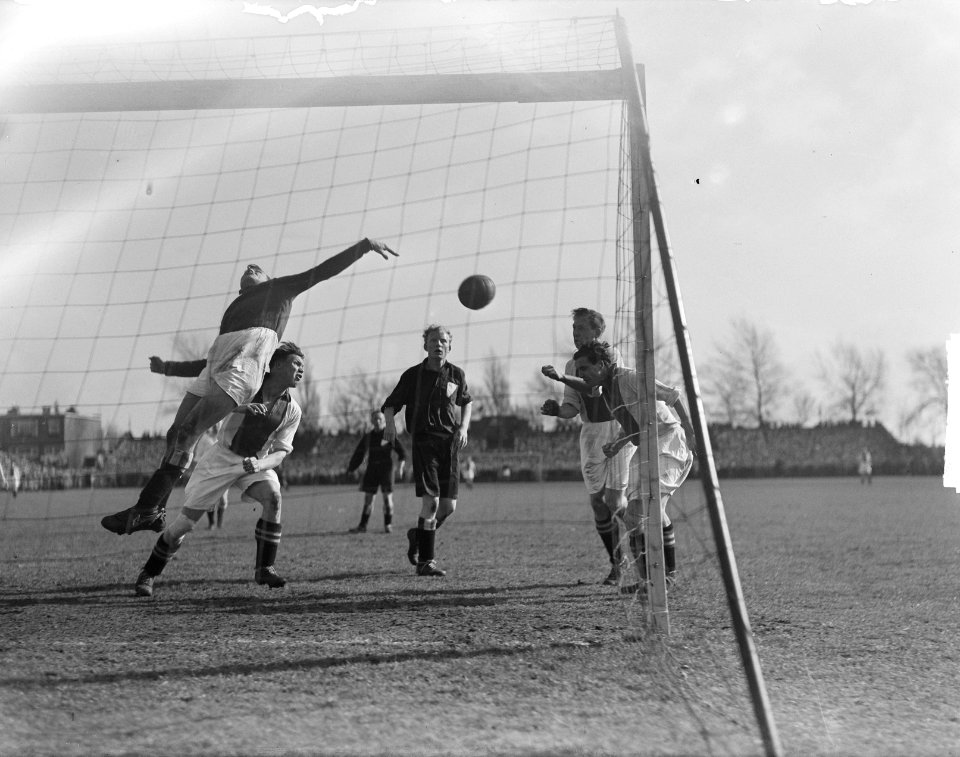 ABS tegen Ajax 2-4, Ajax maakt tweede doelpunt, Bestanddeelnr 903-8633