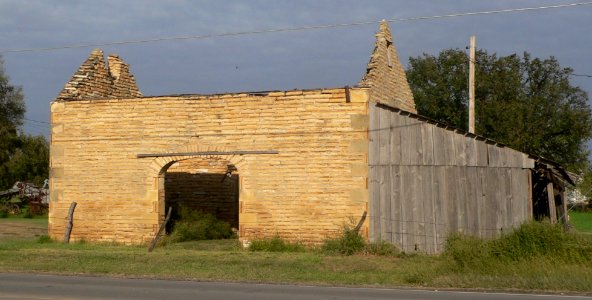 Abram Click farmstead barn from SW 1