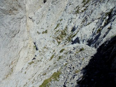 Abstieg von der Ammertespitze zum Hahnenmoospass