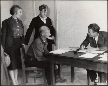 Aanmelding en Inschrijving van vrijwilligers voor het binenhalen van de oogst, Bestanddeelnr 023-0205