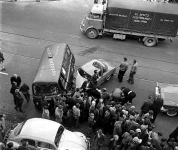 Aanrijding in Rotterdam, Bestanddeelnr 912-9008
