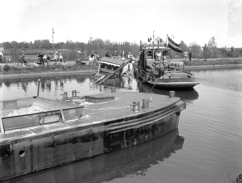 Aanvaring op Weespertrekvaart, Bestanddeelnr 907-1639