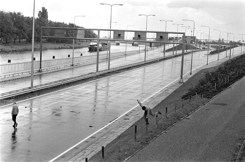 Aanvoerwegen van de IJ tunnel aan de noordzijde, Bestanddeelnr 921-7057