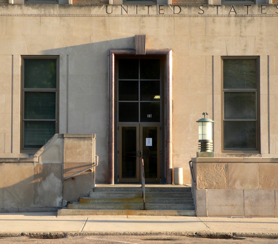 Aberdeen, SD, old post office, N side, E entrance 1