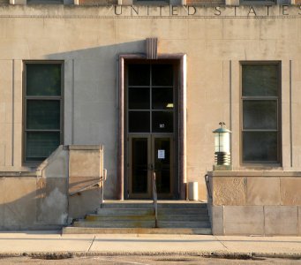 Aberdeen, SD, old post office, N side, E entrance 1
