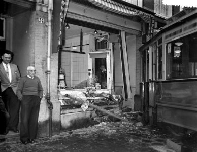 Aanrijding in Van der Hoopstraat, Bestanddeelnr 908-4376