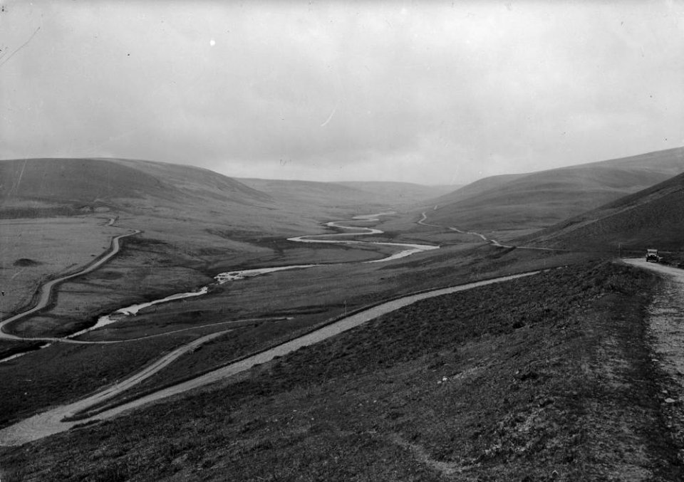 Aberystwyth old road, from near Rhayader (1294373)