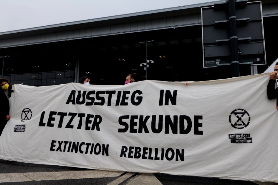 Abgehoben demonstration against BER opening 2020-10-31 62