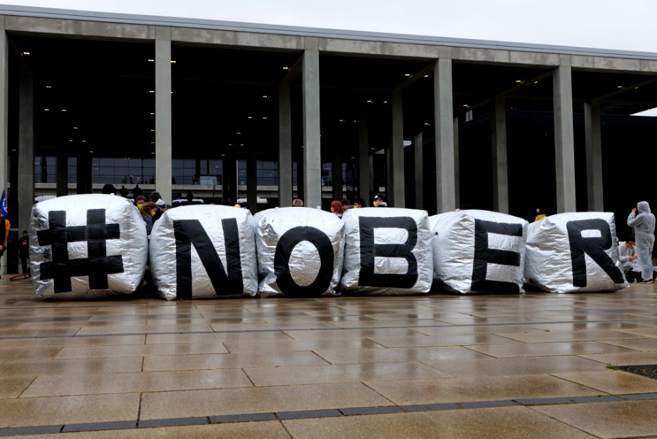 Abgehoben demonstration against BER opening 2020-10-31 117