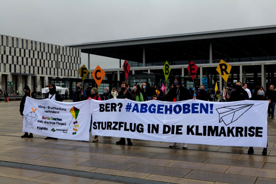 Abgehoben demonstration against BER opening 2020-10-31 108