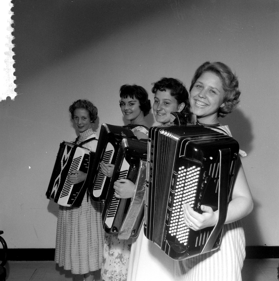 Accordeonconcours (internationaal) te Helmond, Bestanddeelnr 908-9466
